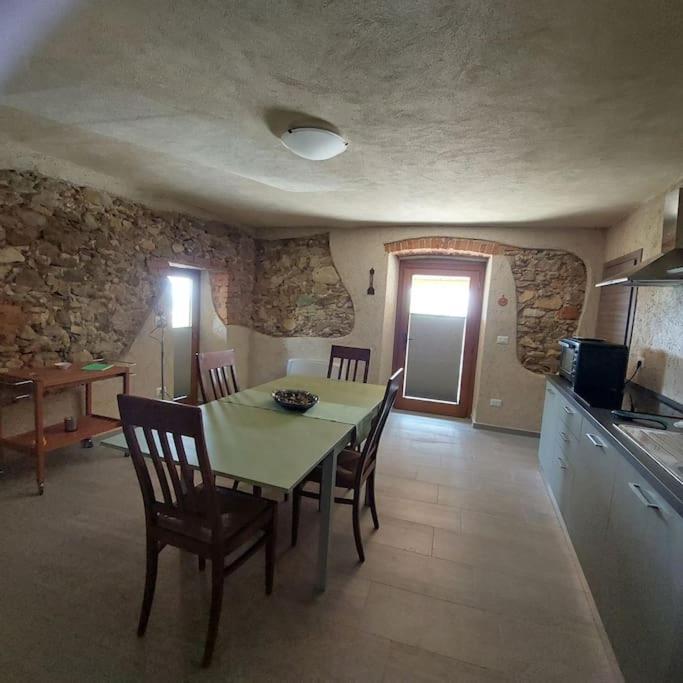 Appartement Istanti - Menta à Costigliole Saluzzo Extérieur photo
